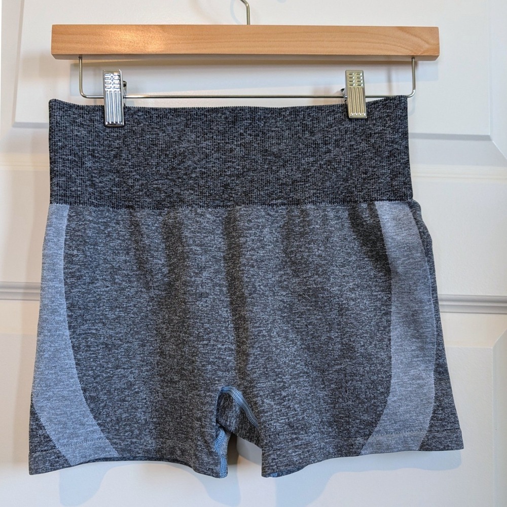 PINK Victoria's Secret Seamless Contour Workout Shorts
